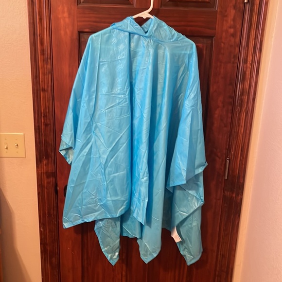 Men’s L Adidas fishing jacket with “F*cking Awesome” line rain poncho included - Picture 9 of 13